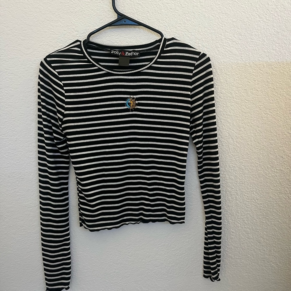 Sun and Moon - Black and White Fitted Crop Long Sleeve Tee